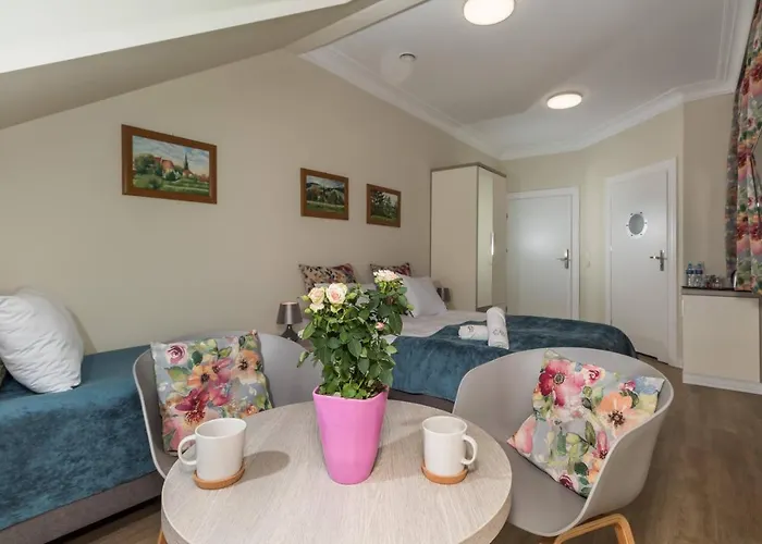 Bed & Breakfast Zamorski By The Sea