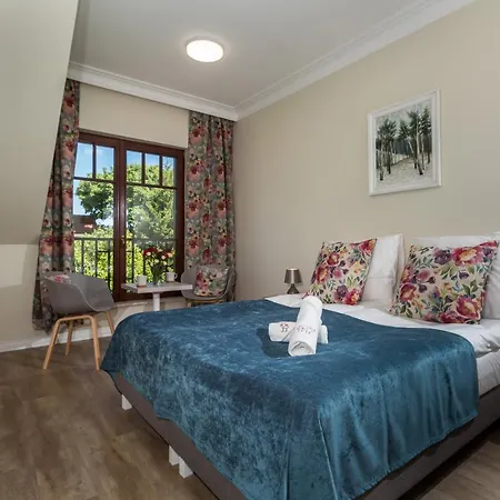 Bed & Breakfast Zamorski By The Sea *